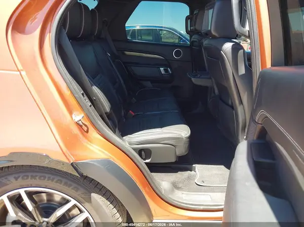 SALRHBBV3HA045582 2017 LAND ROVER DISCOVERY - Image 8