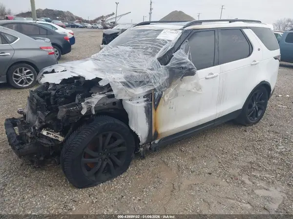 SALRHBBV6HA023639 2017 LAND ROVER DISCOVERY - Image 2