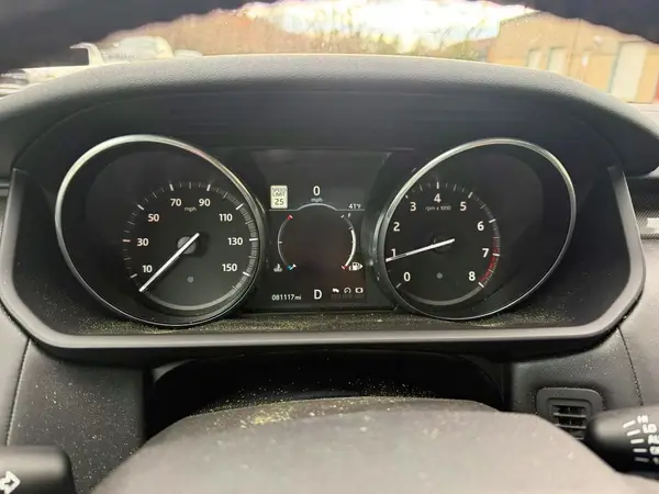 SALRHBBV7HA037842 2017 LAND ROVER DISCOVERY - Image 8