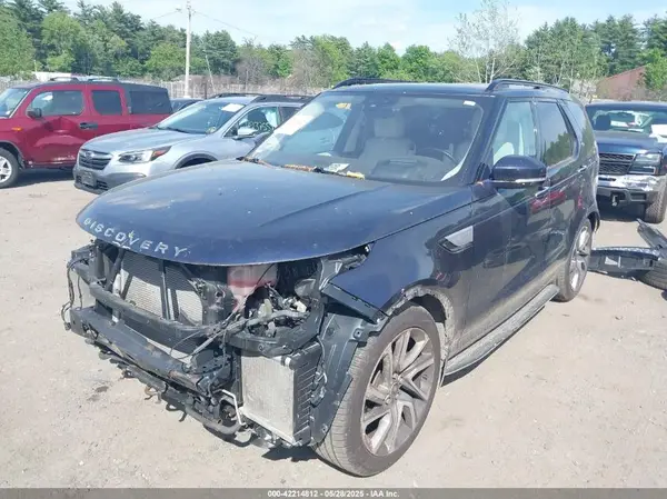 SALRHBBV8HA032973 2017 LAND ROVER DISCOVERY - Image 2