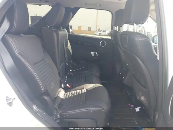 SALRJ2EX0P2485608 2023 LAND ROVER DISCOVERY - Image 8