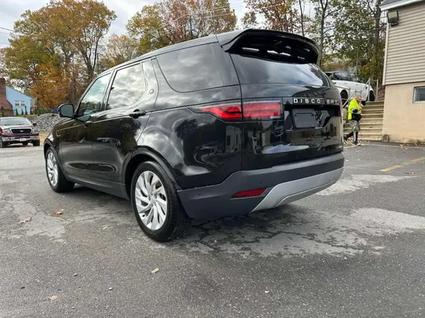 SALRJ2EX3R2490823 2024 LAND ROVER DISCOVERY - Image 2