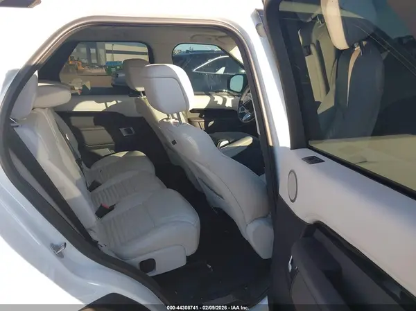 SALRJ2EX4R2494931 2024 LAND ROVER DISCOVERY - Image 8