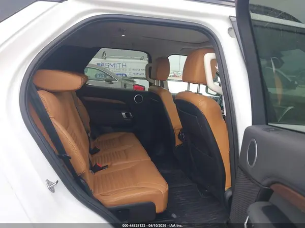 SALRR2RK2JA048097 2018 LAND ROVER DISCOVERY - Image 8