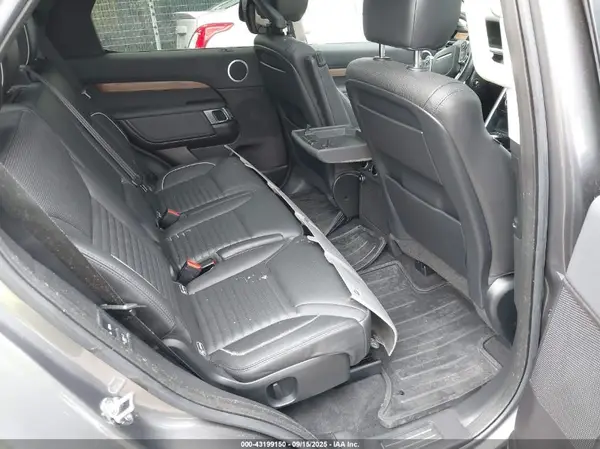 SALRR2RK7JA048225 2018 LAND ROVER DISCOVERY - Image 8