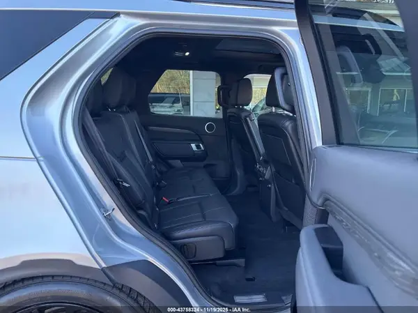 SALRR2RV0JA068973 2018 LAND ROVER DISCOVERY - Image 8