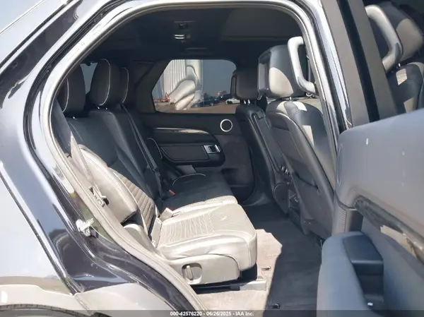 SALRR2RV3JA057143 2018 LAND ROVER DISCOVERY - Image 8