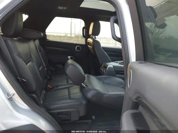 SALRR2RV3JA062830 2018 LAND ROVER DISCOVERY - Image 8