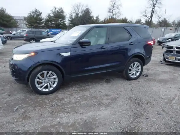 SALRR2RV3JA071916 2018 LAND ROVER DISCOVERY - Image 2