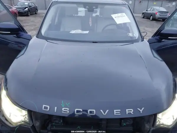 SALRR2RV3JA071916 2018 LAND ROVER DISCOVERY - Image 8