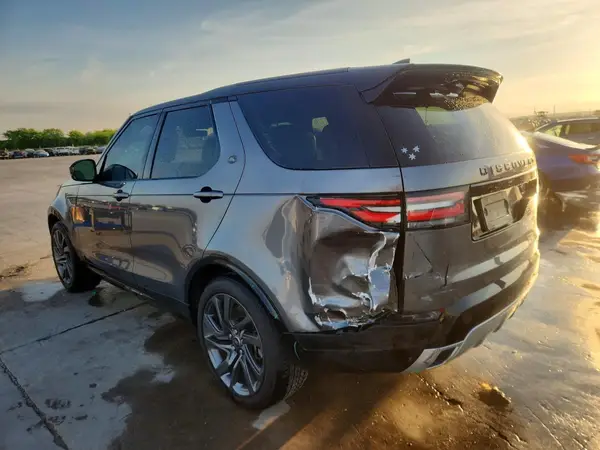 SALRR2RV3JA072242 2018 LAND ROVER DISCOVERY - Image 2