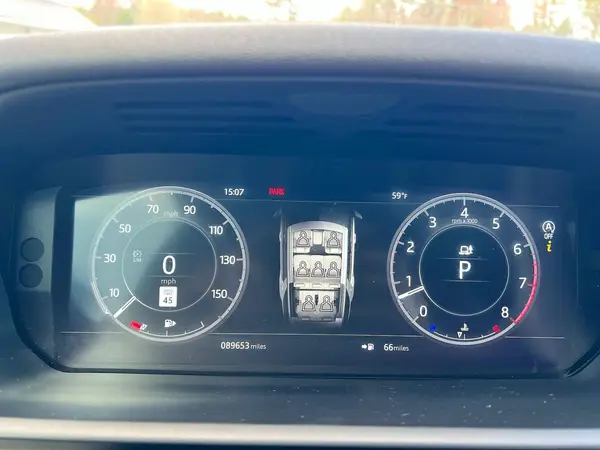 SALRR2RV6JA060070 2018 LAND ROVER DISCOVERY - Image 8