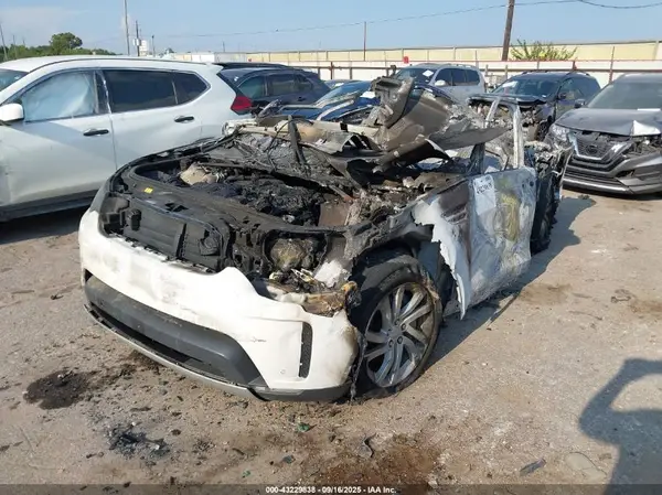 SALRR2RV7JA060708 2018 LAND ROVER DISCOVERY - Image 2