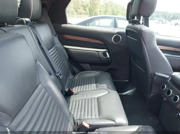 SALRR2RV8JA076299 2018 LAND ROVER DISCOVERY - Image 8