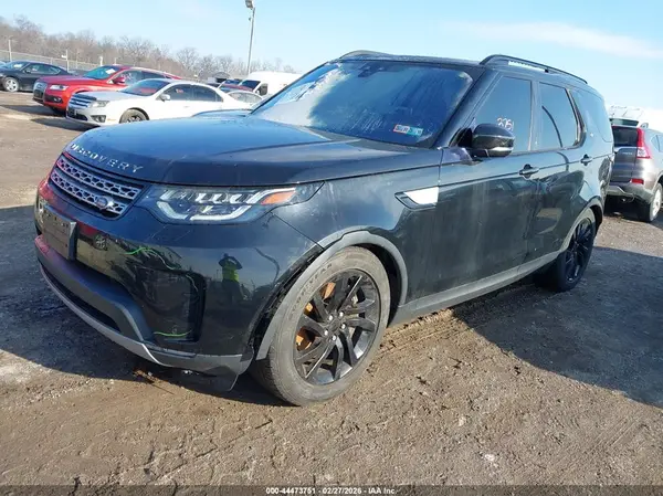 SALRR2RV8JA079381 2018 LAND ROVER DISCOVERY - Image 2