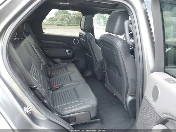 SALRR2RVXJA060119 2018 LAND ROVER DISCOVERY - Image 8
