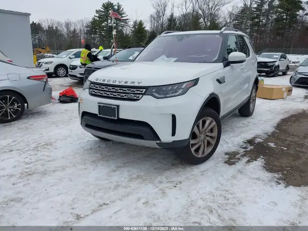 SALRR2RVXJA070195 2018 LAND ROVER DISCOVERY - Image 2