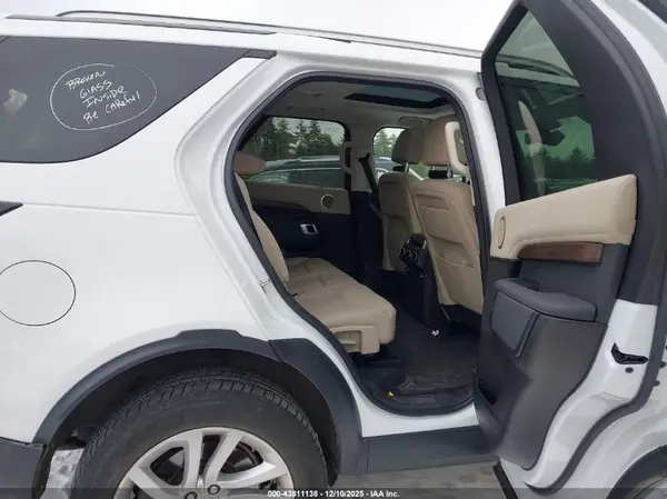 SALRR2RVXJA070195 2018 LAND ROVER DISCOVERY - Image 8