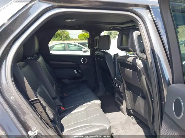 SALRRBBK2HA035225 2017 LAND ROVER DISCOVERY - Image 8