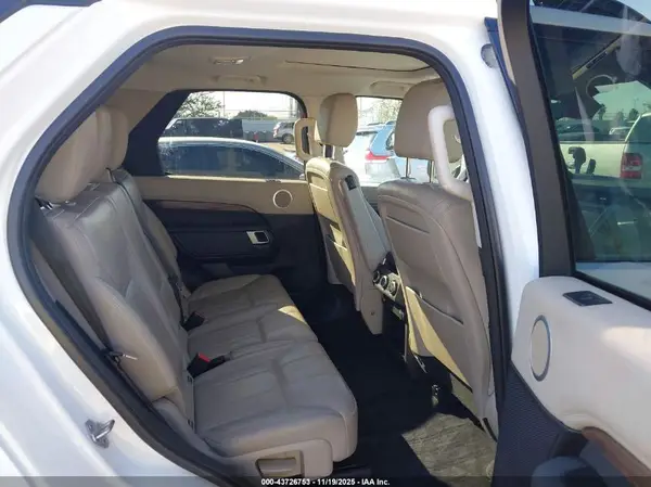 SALRRBBK3HA036190 2017 LAND ROVER DISCOVERY - Image 8