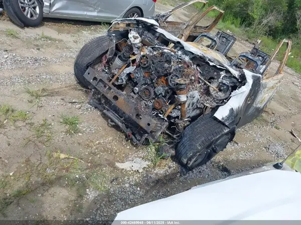 SALRRBBK5HA009881 2017 LAND ROVER DISCOVERY - Image 2