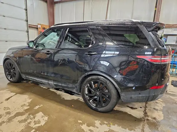 SALRRBBK5HA020038 2017 LAND ROVER DISCOVERY - Image 2