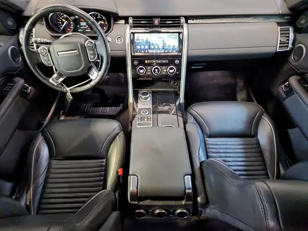 SALRRBBK5HA020038 2017 LAND ROVER DISCOVERY - Image 8