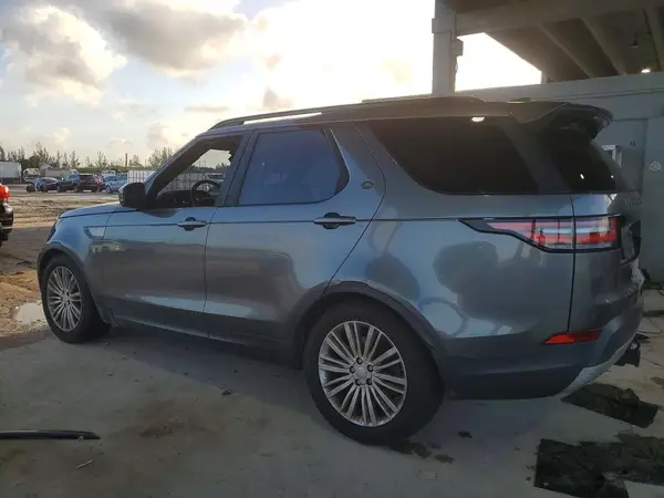 SALRRBBK7HA013463 2017 LAND ROVER DISCOVERY - Image 2
