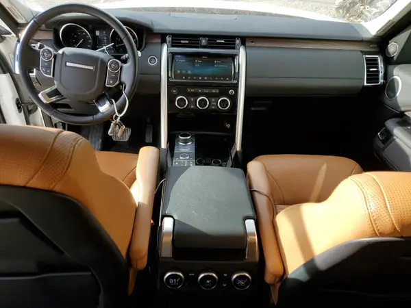 SALRRBBV1HA017812 2017 LAND ROVER DISCOVERY - Image 8