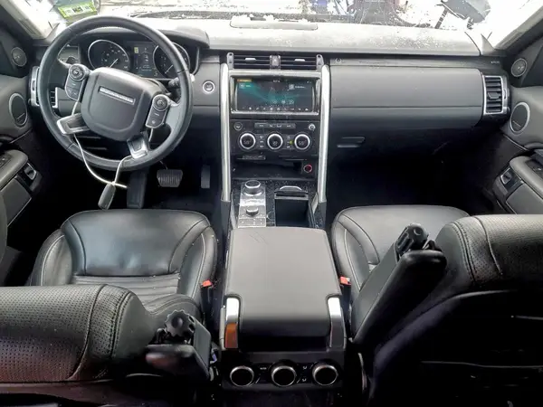 SALRRBBV2HA046090 2017 LAND ROVER DISCOVERY - Image 8