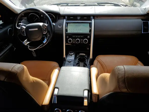 SALRRBBV3HA038368 2017 LAND ROVER DISCOVERY - Image 8