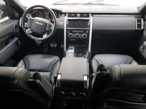 SALRRBBV3HA045823 2017 LAND ROVER DISCOVERY - Image 8