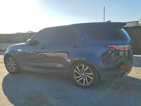 SALRRBBV4HA045653 2017 LAND ROVER DISCOVERY - Image 2