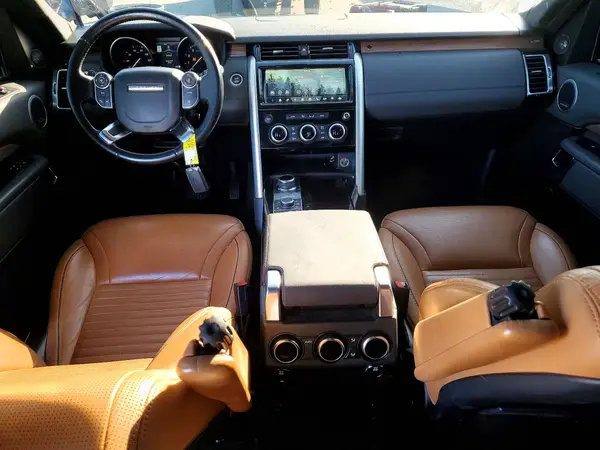 SALRRBBV4HA045653 2017 LAND ROVER DISCOVERY - Image 8