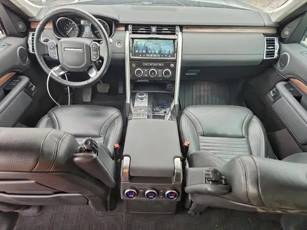 SALRRBBV5HA005758 2017 LAND ROVER DISCOVERY - Image 8
