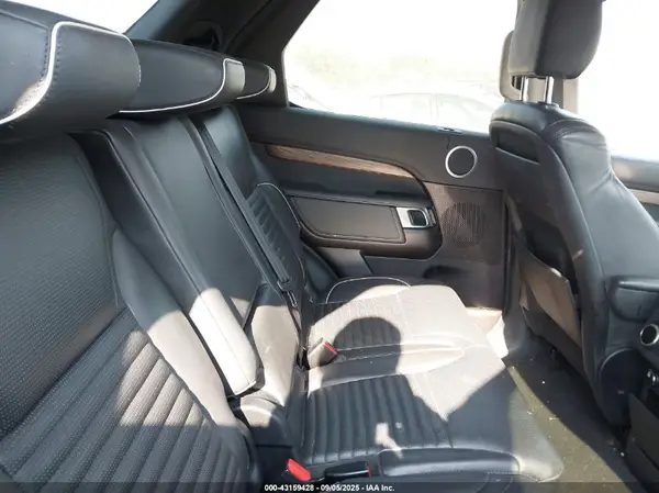 SALRRBBV5HA014153 2017 LAND ROVER DISCOVERY - Image 8