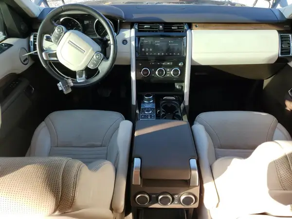 SALRRBBV5HA047198 2017 LAND ROVER DISCOVERY - Image 8