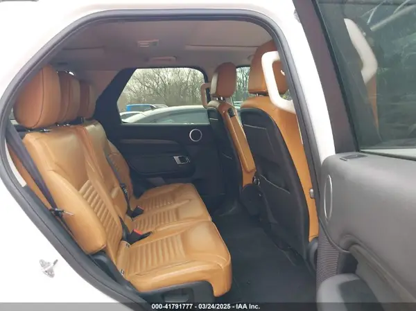 SALRRBBV6HA034881 2017 LAND ROVER DISCOVERY - Image 8