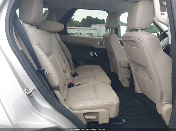 SALRRBBV9HA034910 2017 LAND ROVER DISCOVERY - Image 8