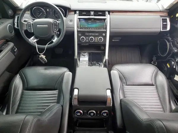 SALRRBBVXHA015587 2017 LAND ROVER DISCOVERY - Image 8