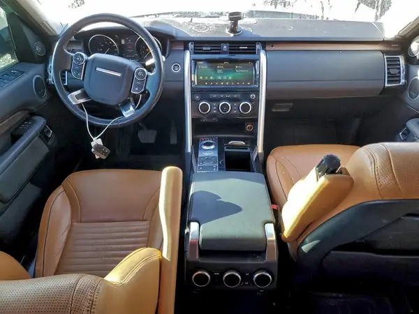 SALRRBBVXHA024841 2017 LAND ROVER DISCOVERY - Image 8