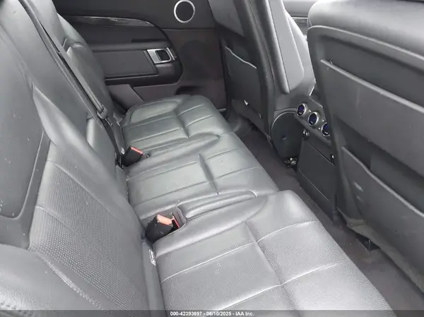 SALRRBBVXHA026198 2017 LAND ROVER DISCOVERY - Image 8