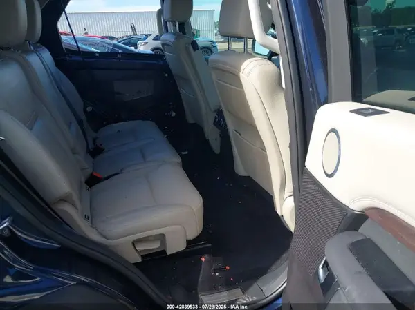 SALRRBBVXHA028789 2017 LAND ROVER DISCOVERY - Image 8