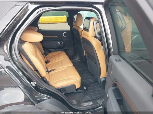 SALRRBBVXHA044278 2017 LAND ROVER DISCOVERY - Image 8
