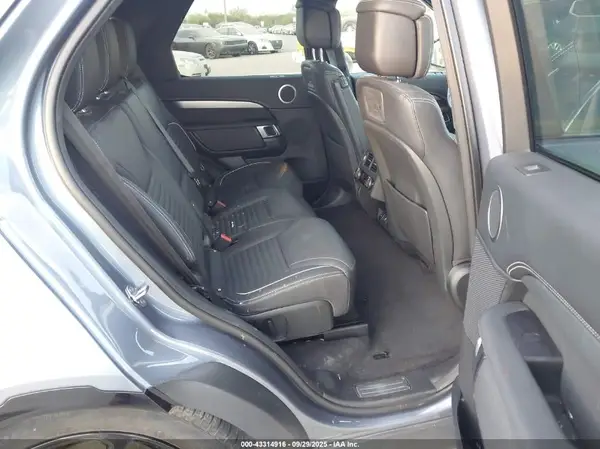SALRT2EXXP2465182 2023 LAND ROVER DISCOVERY - Image 8