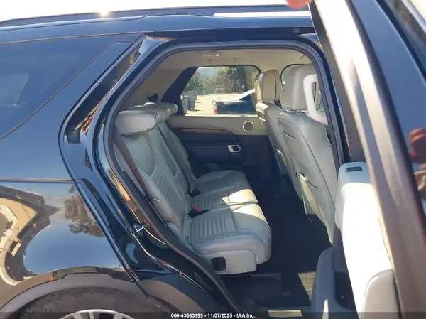 SALRT2RK0JA047483 2018 LAND ROVER DISCOVERY - Image 8