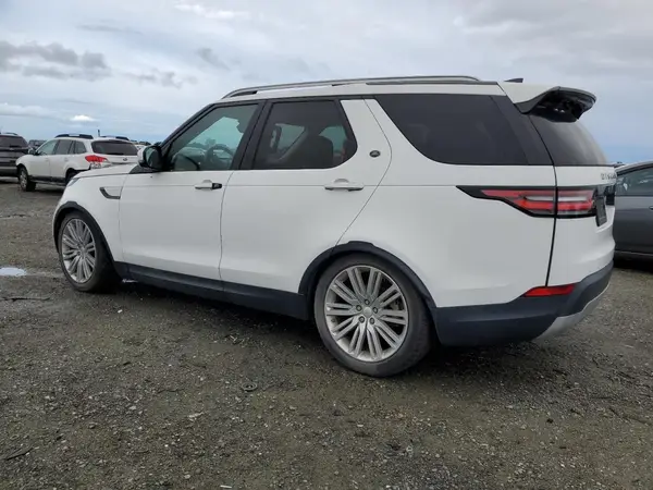 SALRT2RK0JA050903 2018 LAND ROVER DISCOVERY - Image 2
