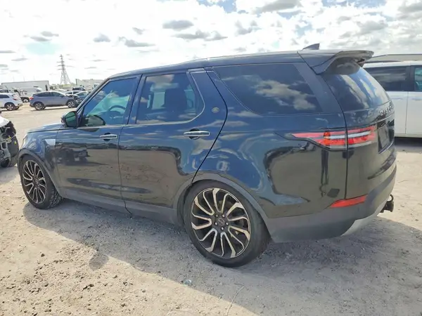 SALRT2RK3JA071373 2018 LAND ROVER DISCOVERY - Image 2