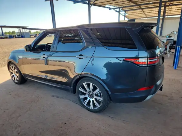 SALRT2RK5JA047818 2018 LAND ROVER DISCOVERY - Image 2