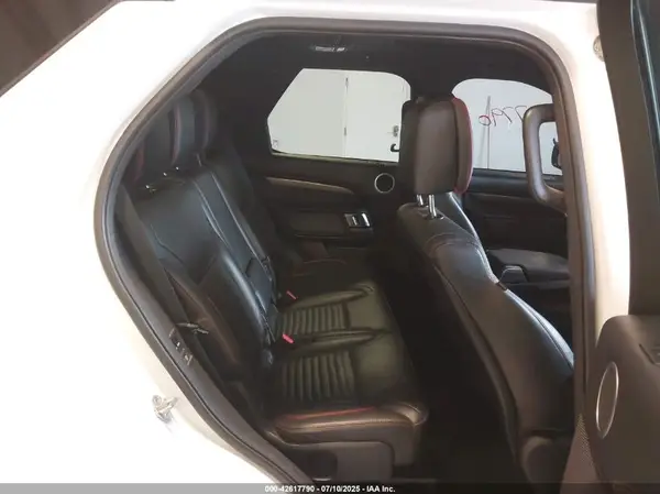 SALRT2RK6JA047925 2018 LAND ROVER DISCOVERY - Image 8